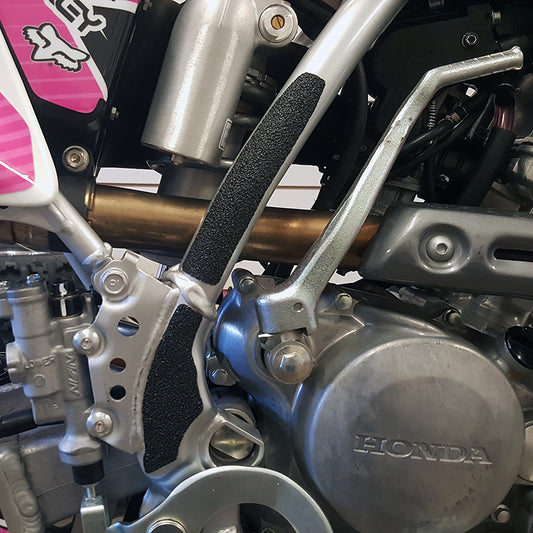 crf150r frame grip tape left side close up view by zilla griptape