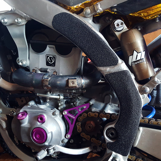 yz450f frame grip tape right side close up view by zilla griptape